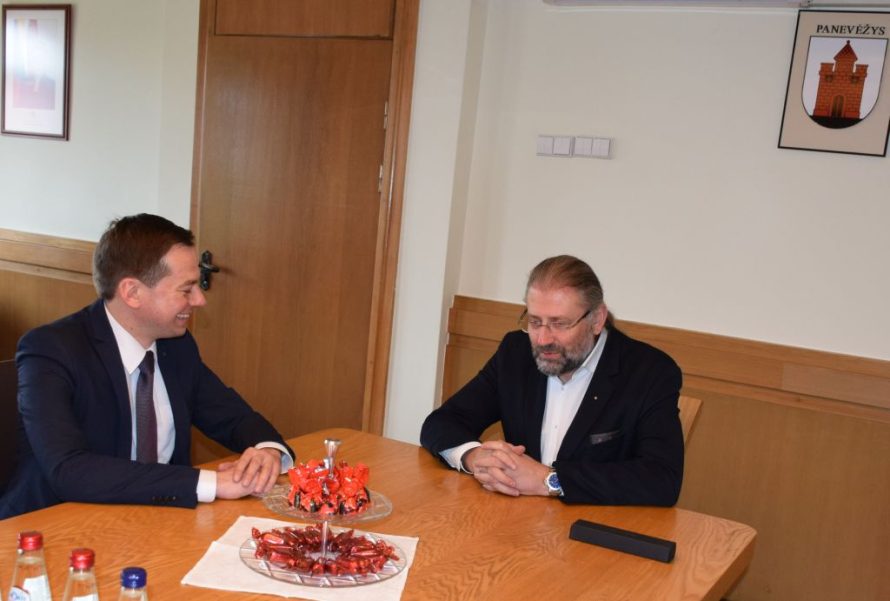 Panevėžio meras susitiko su Europos Komisijos atstovybės Lietuvoje vadovu