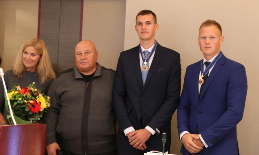 Pasaulio irklavimo čempionams – aukščiausi Kauno rajono savivaldybės apdovanojimai