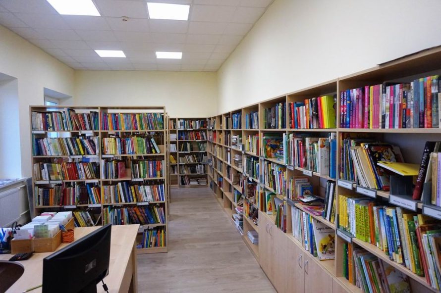 Nauja Ginkūnų Sofijos ir Vladimiro Zubovų mokyklos biblioteka-skaitykla jau nuoširdžiai laukia savo skaitytojų