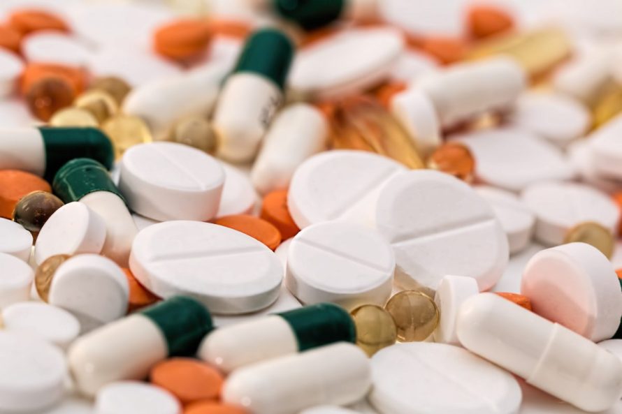 Kodėl antibiotikus galima vartoti tik paskyrus gydytojui?