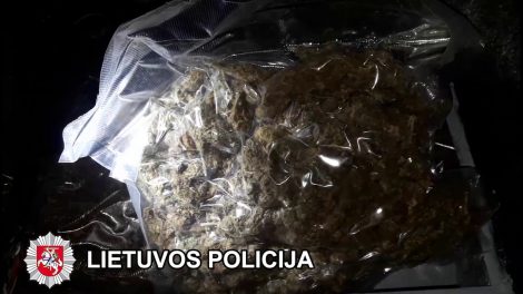 Vilniaus kriminalistai sulaikė narkotinių medžiagų kontrabandą (VIDEO)