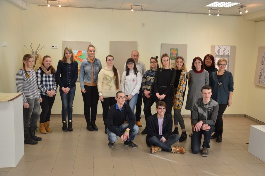 Kuršėnų meno mokykloje vyko Lietuvos mokinių dailės olimpiados antrasis turas
