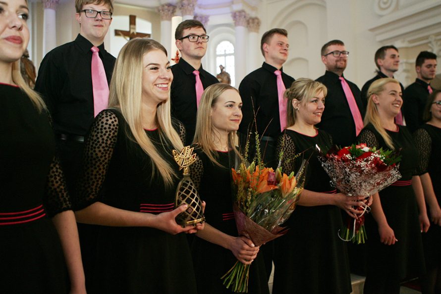 Šiaulių universiteto „Studium“ ir Nebraskos universiteto choristai padovanojo įspūdingą šventę