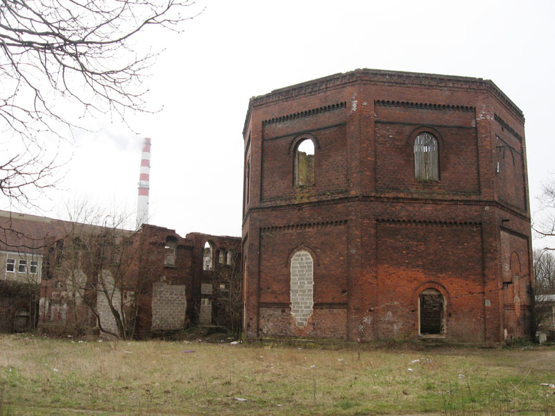 Atgims buvusio Dujų fabriko pastatai