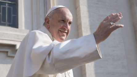 Kelionės į Baltijos šalis išvakarėse popiežius atsiuntė savo sveikinimą