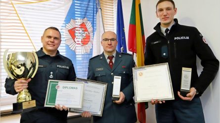 Bendroje policijos sporto renginių įskaitoje Klaipėdos apskr. VPK džiaugėsi trečiąja vieta