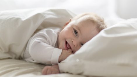 Tyrimas atskleidė, kas labiausiai neramina kūdikius auginančius tėvus