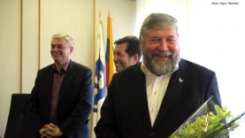 Rinkėjai savo balsais antrajai kadencijai Šiaulių rajono savivaldybės meru išrinko Antaną Bezarą