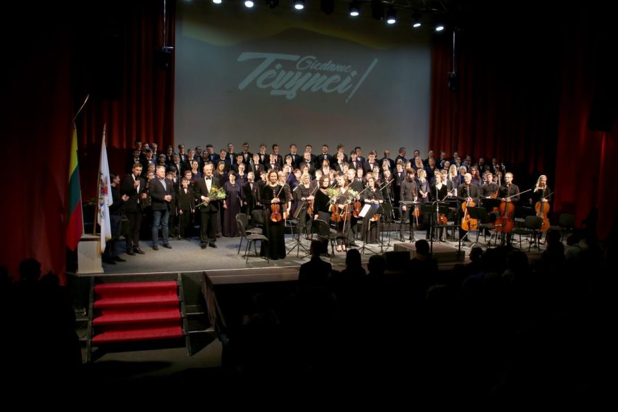 Lietuvos Nepriklausomybės atkūrimo dienos paminėjimas koncertų salėje „Saulė“