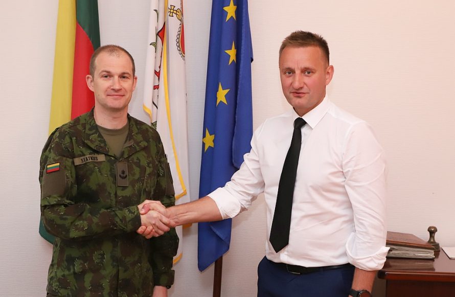 Šiaulių miesto ir kariuomenės atstovai aptarė tolimesnį bendradarbiavimą