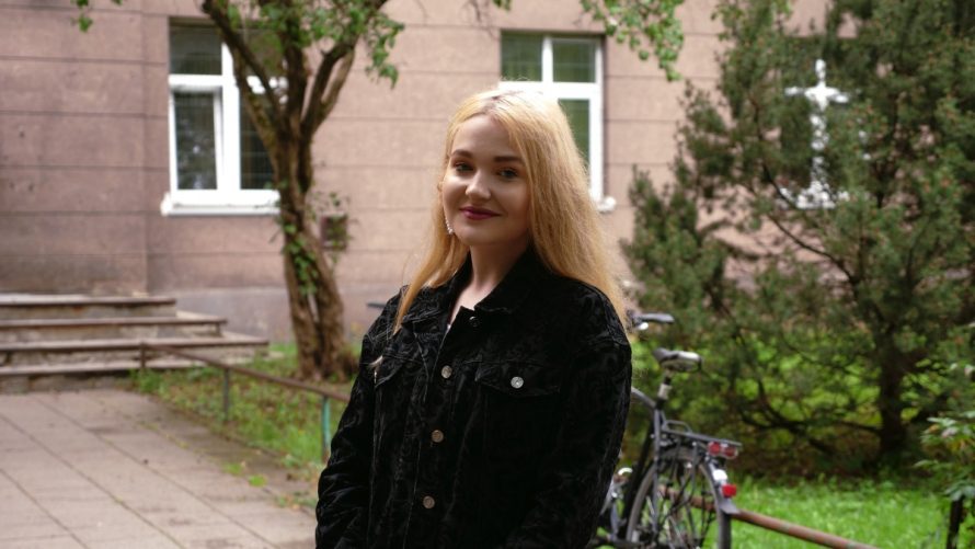 Pirmakursė Snieguolė Bičkutė tiki, kad ateityje kiekvienas Lietuvos gyventojas turės asmeninį kineziterapeutą