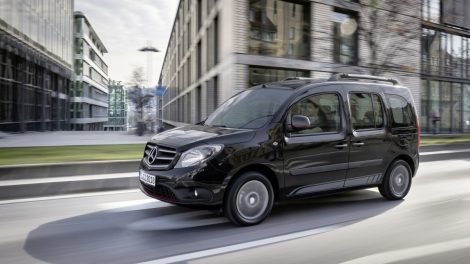 Atnaujintas „Mercedes-Benz Citan“ furgonas džiugina dar gausesne standartine įranga