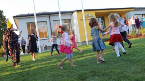 Kauno rajono vaikams miesto darželiai neturėtų brangti: yra du saugikliai