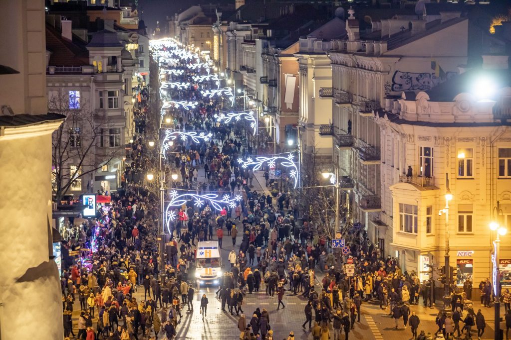 vilnius-renka-graziausia-kaledine-vitrina