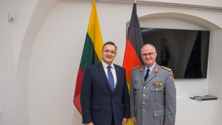 Krašto apsaugos viceministras E. Misiūnas aptarė bendradarbiavimą su Vokietijos kariuomenės vadu