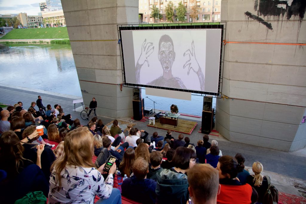 sostine-skirs-0,5-milijono-euru-menui-netiketose-erdvese