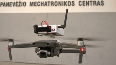 Sėkmės istorija – Panevėžys. Mokslininkų išradimas – unikalus oro taršą matuojantis dronas