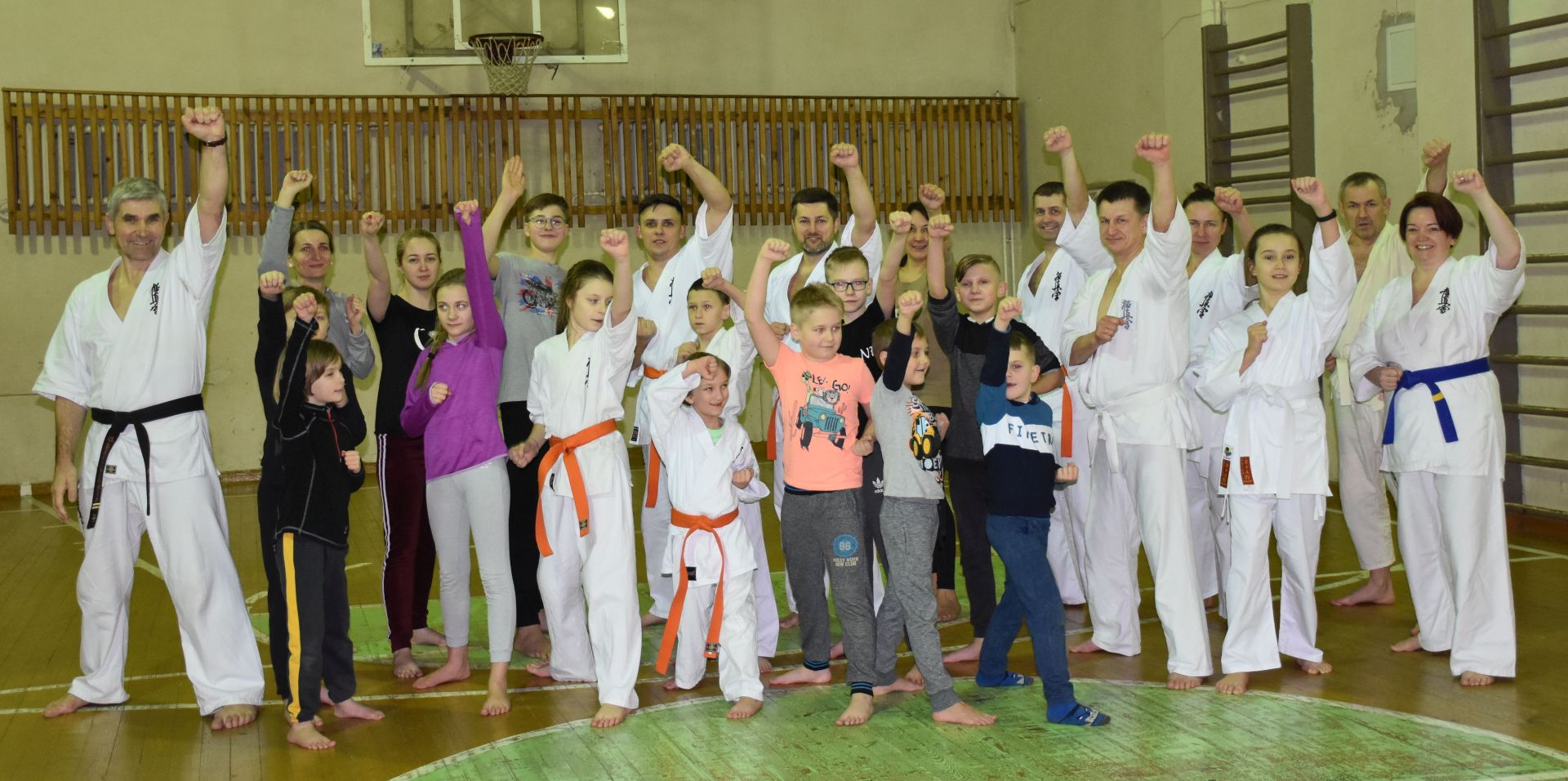 naujas-sporto-klubas-varenoje