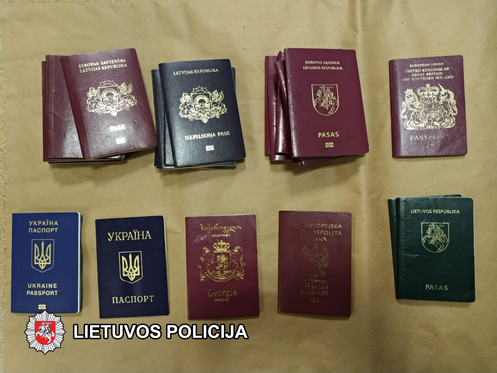 vilniaus-pareigunu-laimikis-–-dokumentu-klastojimo-laboratorija