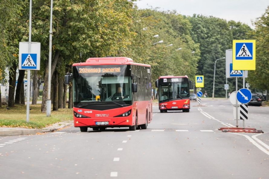 UAB „Vilniaus viešasis transportas“ didina vairuotojų atlyginimus