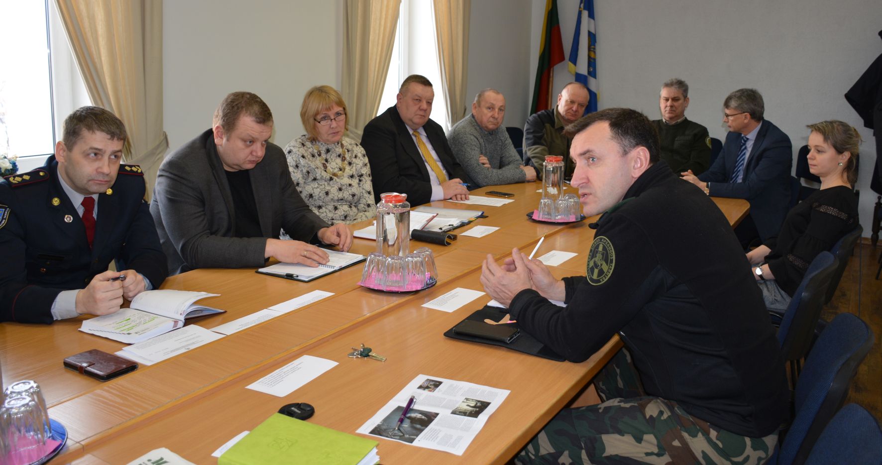 posedyje-aptarta-rajono-civilines-saugos-bukle-bei-galimu-ekstremaliu-situaciju-prevencija