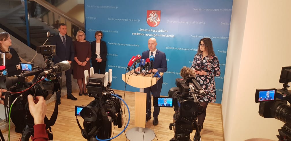 ekspertai-pateike-covid-19-diagnostikos-ir-gydymo-rekomendacijas