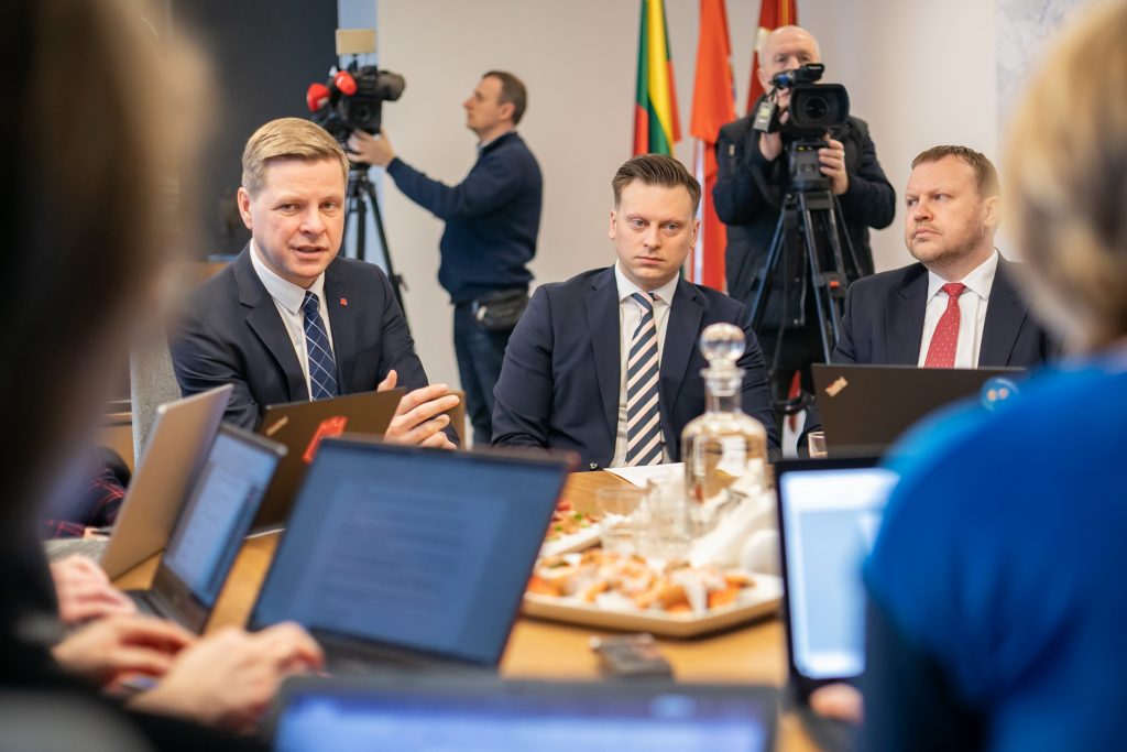 vilniaus-kovoje-su-„veolia“-del-vilnieciu-pinigu-lemiamas-etapas-–-jau-rugpjuti