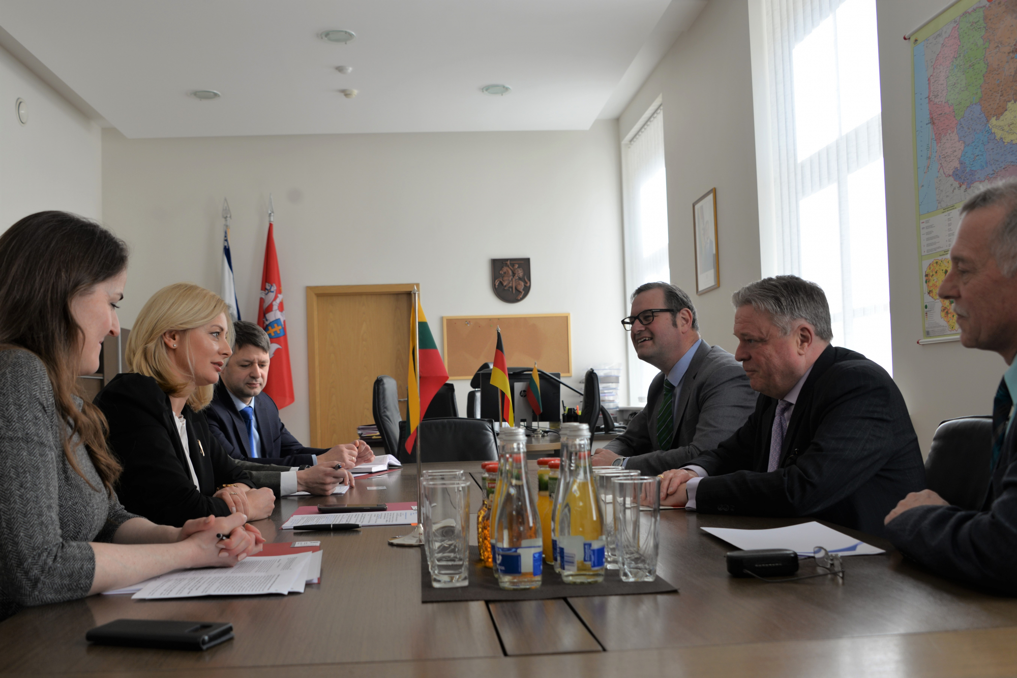 vidaus-reikalu-ministre-susitiko-su-vokietijos-ambasadoriumi
