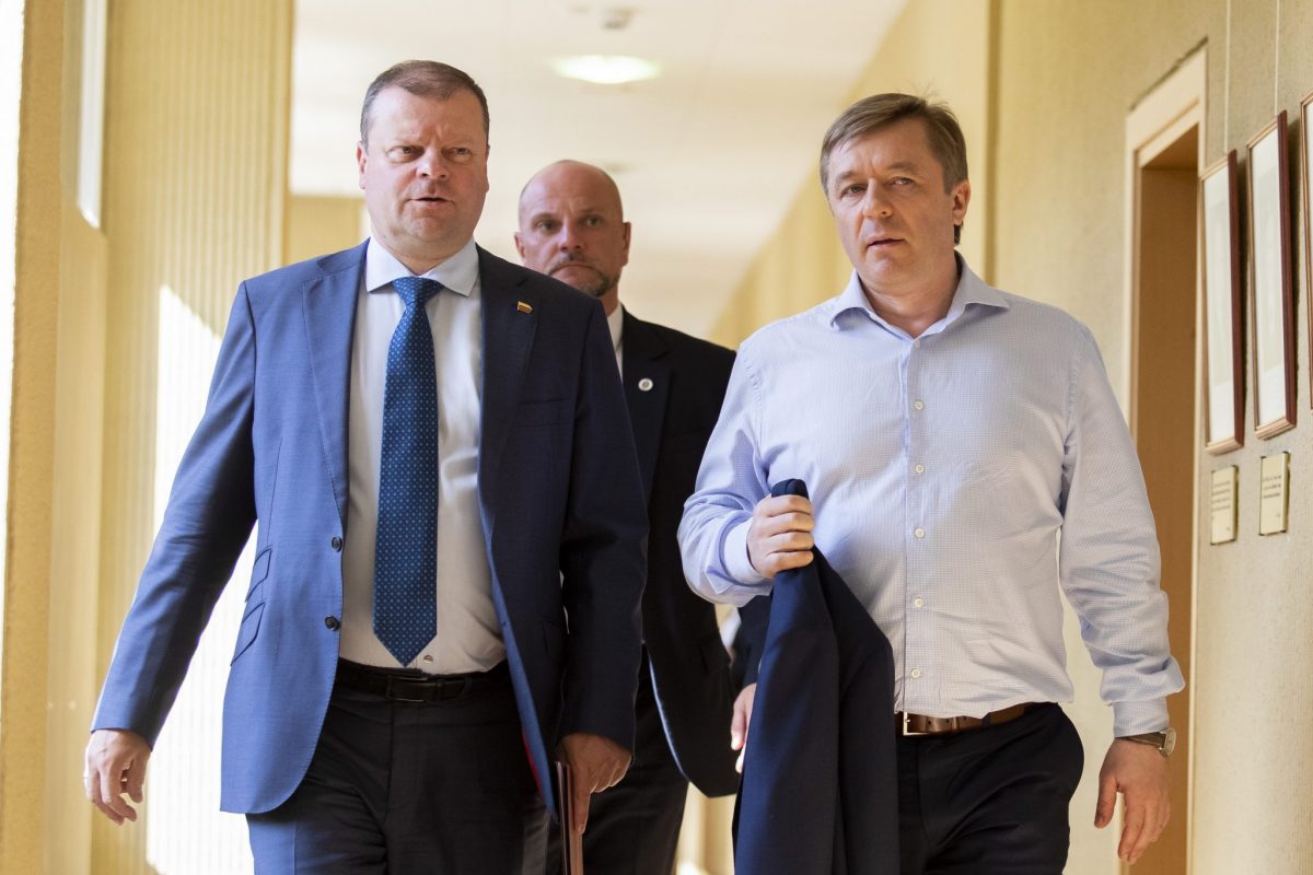 r-karbauskis-teigia-zinas,-ar-s.-skvernelis-ves-„valstieciu“-sarasa,-sis-neigia-tai-sakes
