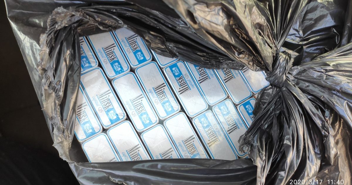 radinys-paneveziecio-automobilyje-–-1200-pakeliu-kontrabandiniu-cigareciu
