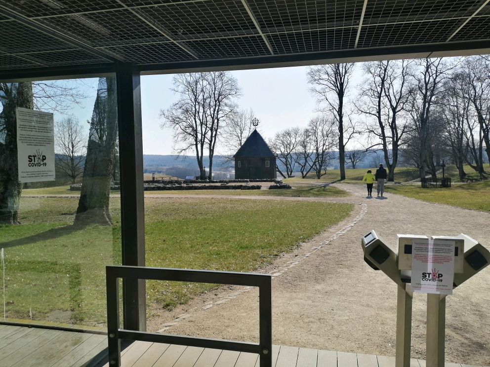 sustiprinti-saugumo-reikalavimai-kulturiniuose-rezervatuose,-parkuose-ir-kitose-viesose-erdvese