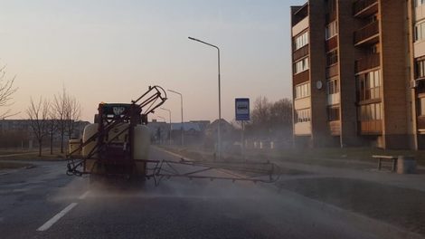 Radviliškyje ir rajone – viešųjų erdvių ir gatvių dezinfekcija