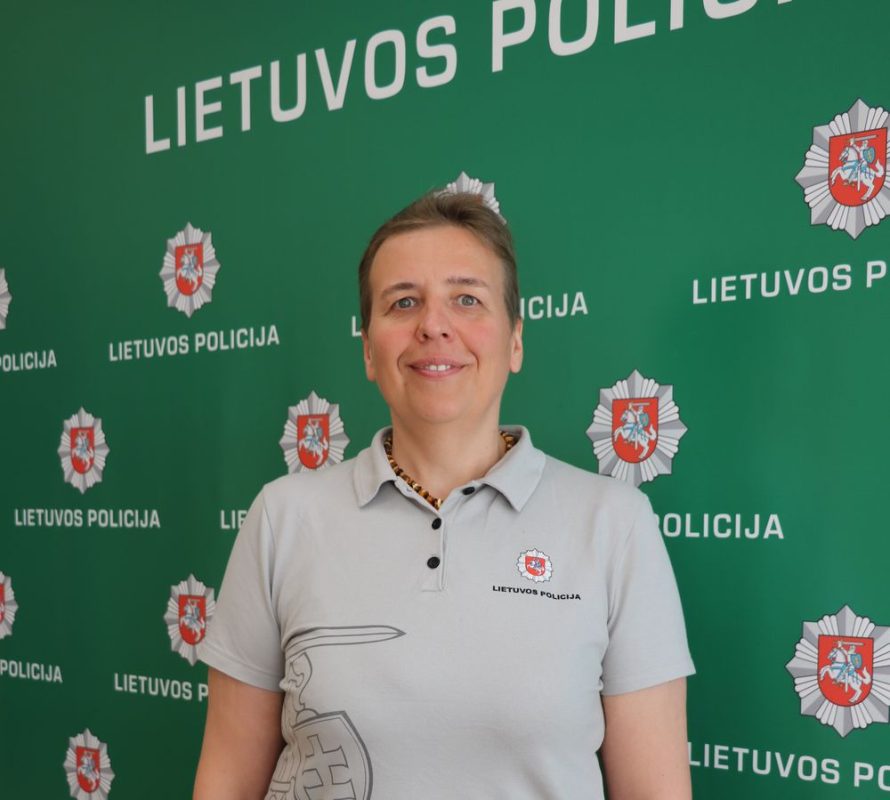 Vienuolė Fausta, dirbanti Kauno apskrities policijoje: „Ką pasėsim, tą ir pjausim“