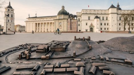 Kviečiam į virtualią ekskursiją po Aukštutinę ir Žemutinę Vilniaus pilis