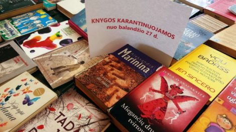 Šiaulių apskrities Povilo Višinskio viešoji biblioteka atnaujino knygų išdavimą skaitytojams