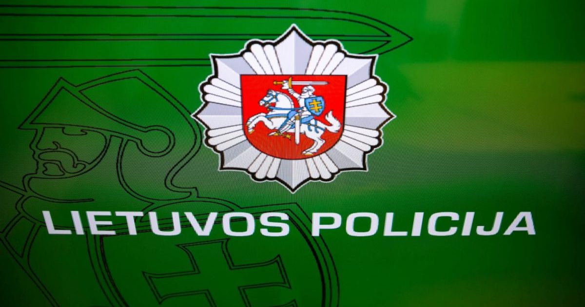 neblaivus-siluviskis-atsitrenke-i-stulpa,-pabego,-grizo-ir-pateko-pareigunams-i-rankas