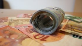 Marijampolės bendrovės vadovai įtariami nuslėpę daugiau kaip pusę milijono eurų PVM