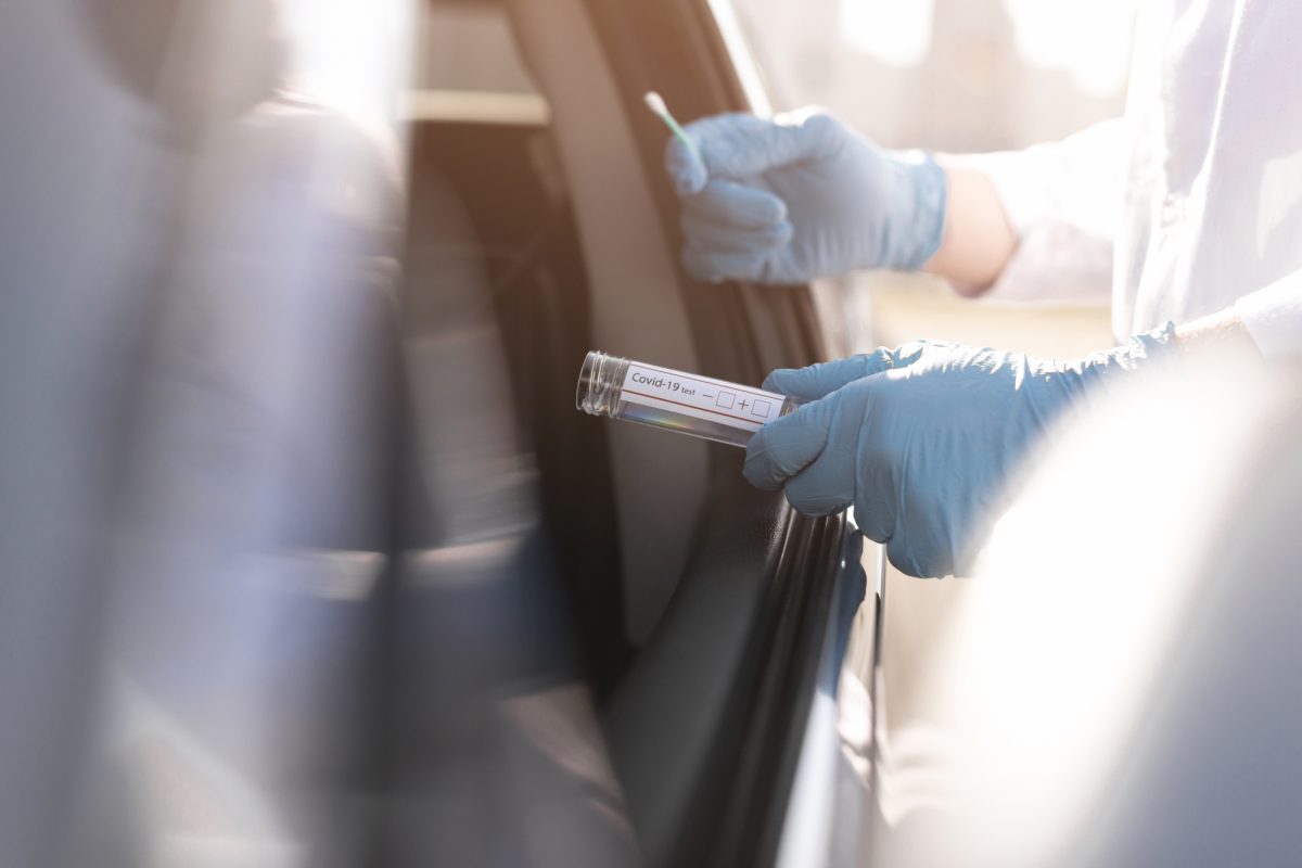 prevenciskai-bus-tiriami-prekybos-vietu-darbuotojai