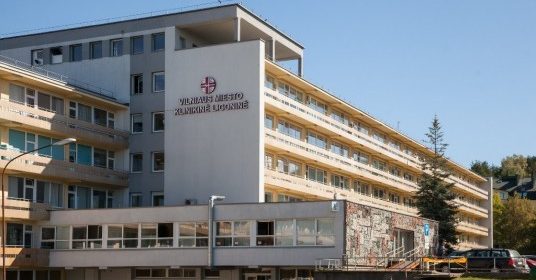 asmens-sveikatos-prieziuros-istaigu-darbuotojams-–-prioritetas-del-covid-19-tyrimu