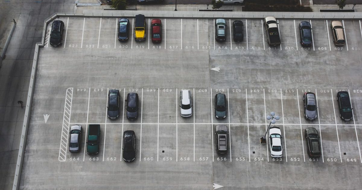2020-m.-balandi-lietuvos-naudotu-lengvuju-automobiliu-rinka-smuko-beveik-60%