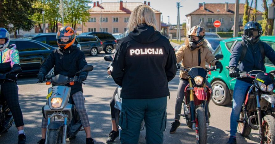Klaipėdos kelių policijos pareigūnai praėjusią savaitę fiksavo ne tik greičio bet ir transporto priemonių keliamo triukšmo viršijimus