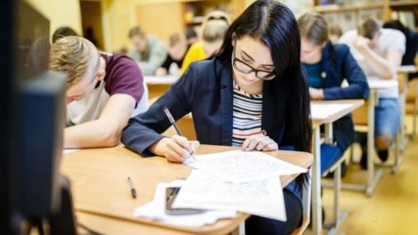 Nustatytos užsienio kalbos egzaminų stojantiems į užsienio universitetus organizavimo sąlygos