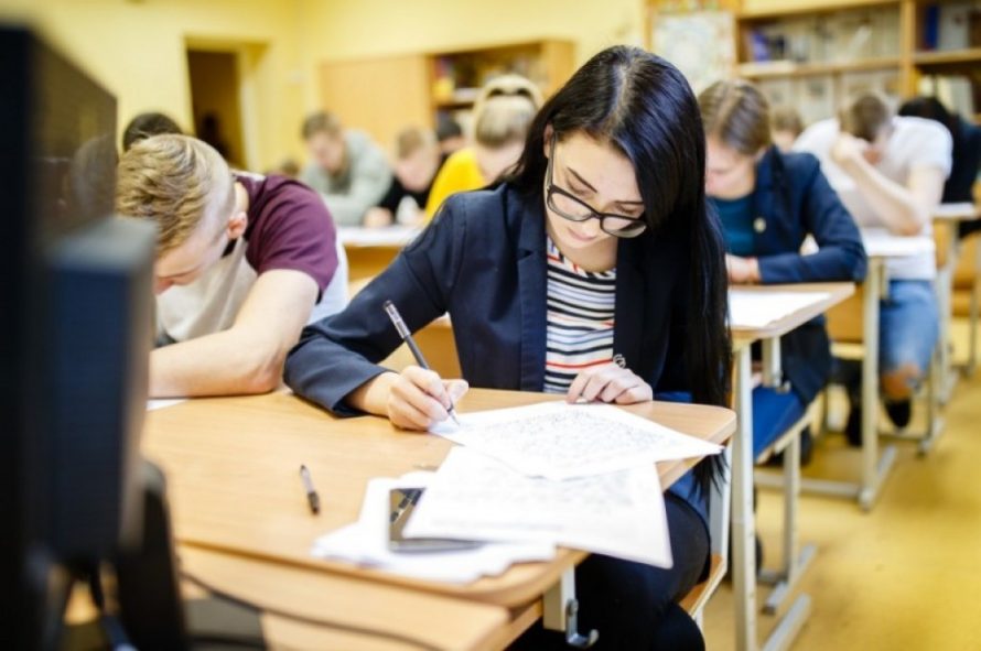 Nustatytos užsienio kalbos egzaminų stojantiems į užsienio universitetus organizavimo sąlygos