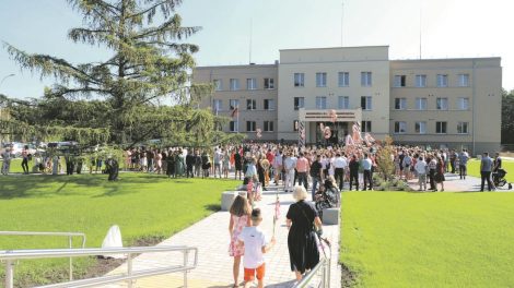 Kauno rajono ugdymo įstaigos 2019-2020 mokslo metus baigs nuotoliniu būdu
