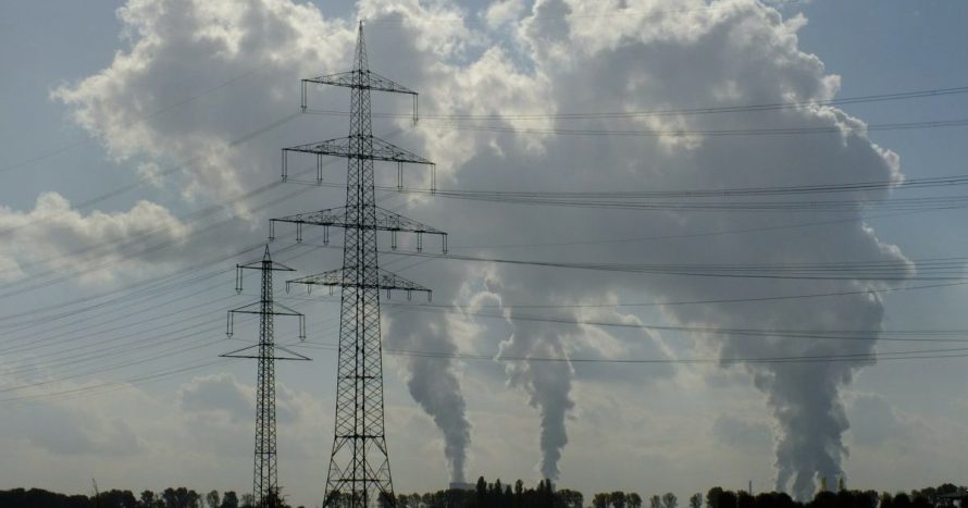 Seimas pritarė modeliui, kuris užtikrins patikimą Lietuvos elektros energetikos sistemos veikimą