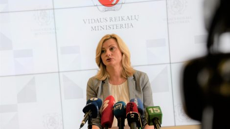 Ministrė R. Tamašunienė: Vyriausybei siūloma atšaukti Lietuvoje paskelbtą karantiną