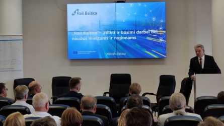 Savivaldybių, kurias kirs „Rail Baltica“, merams pristatytas naujas projekto etapas bei naudos