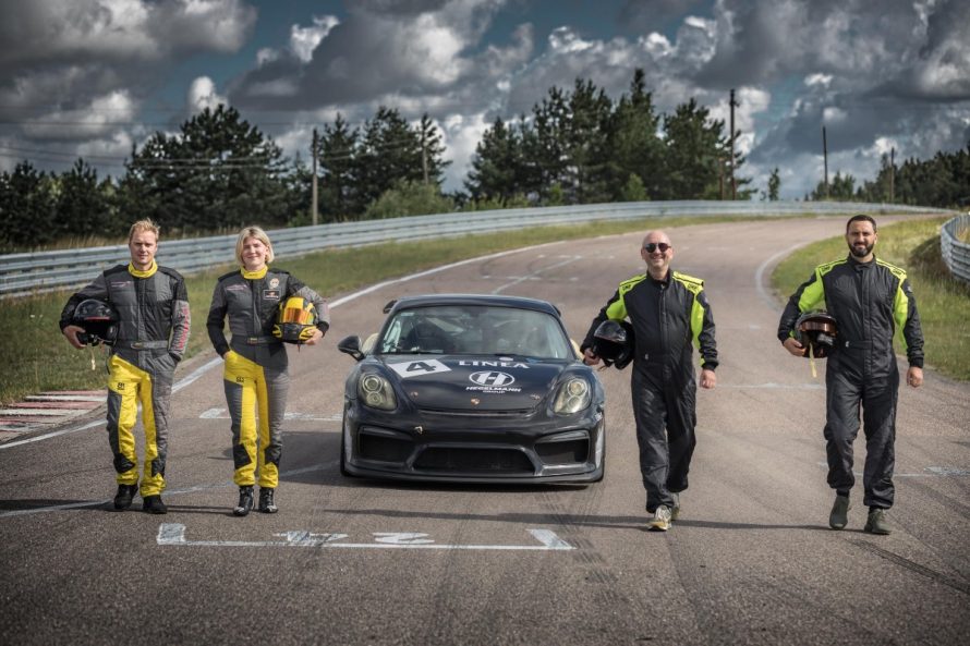 „Porsche Baltic“ vėl stos prie 1006 kilometrų lenktynių starto linijos