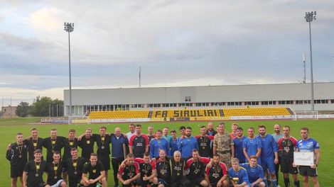 Centriniame stadione vyko futbolo labdaros turnyras „United Šiauliai“