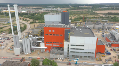 Į Vilniaus kogeneracinę jėgainę pradedamos vežti pirmosios komunalinės atliekos